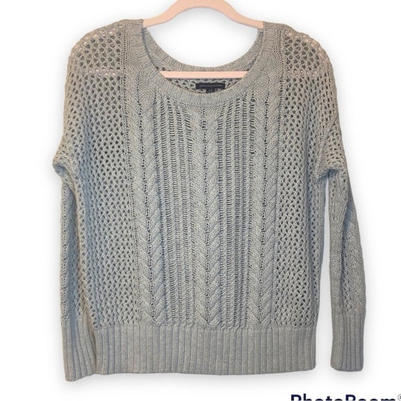 𝅺AMERICAN Eagle Womens Light Gray Cable Knit Pullover Sweater Size Small - Picture 1 of 10